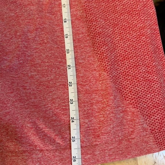 Gymshark Vital Seamless Tank Top. - Picture 10 of 10